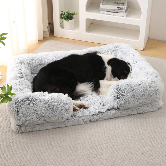 Winter Comfort: Plush Round Pet Bed for Dog